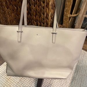 EUC- KATE SPADE ♠️ Grey/Taupe color large tote